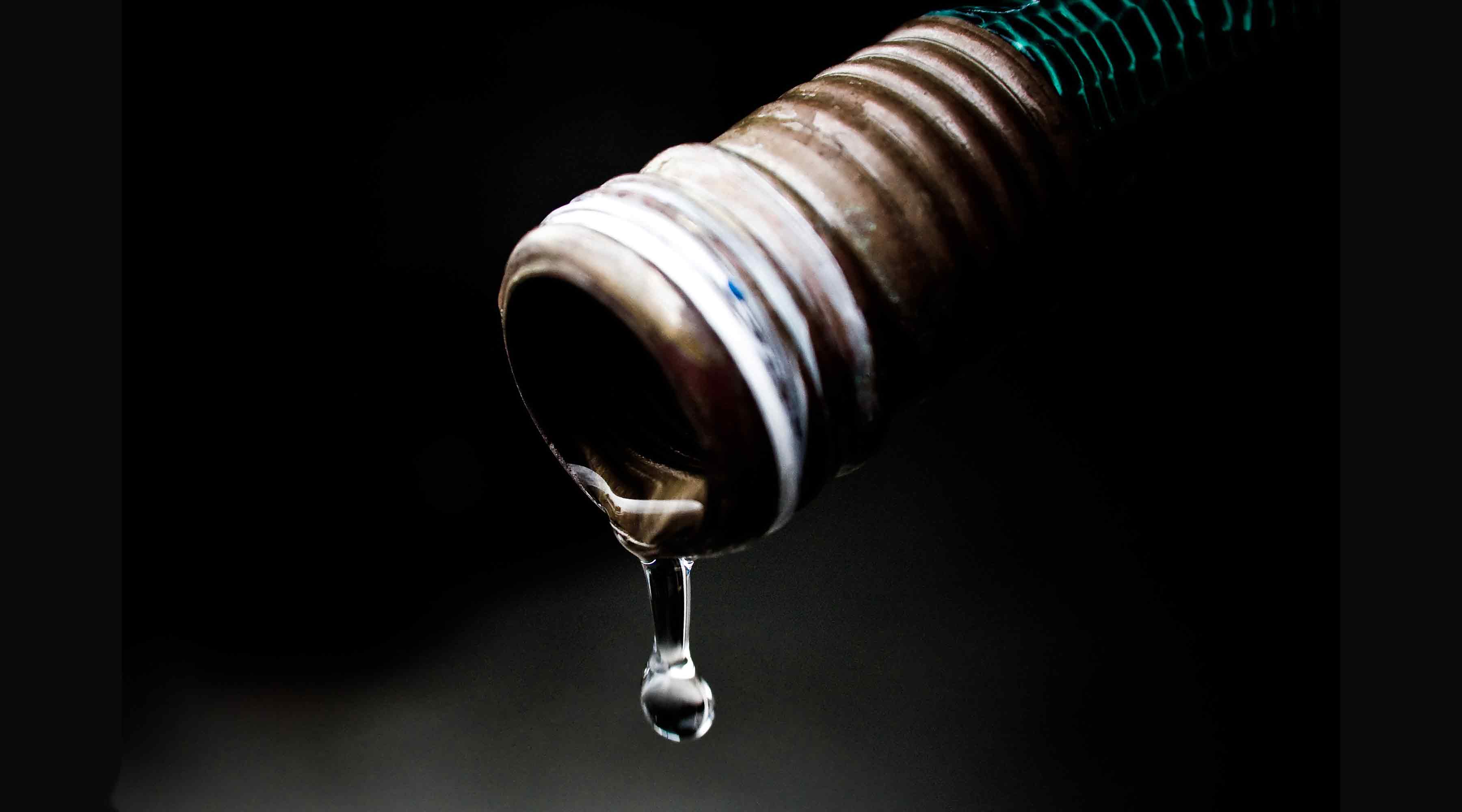 Drought Hacking How to Wash Your Car With a Single Cup of Water