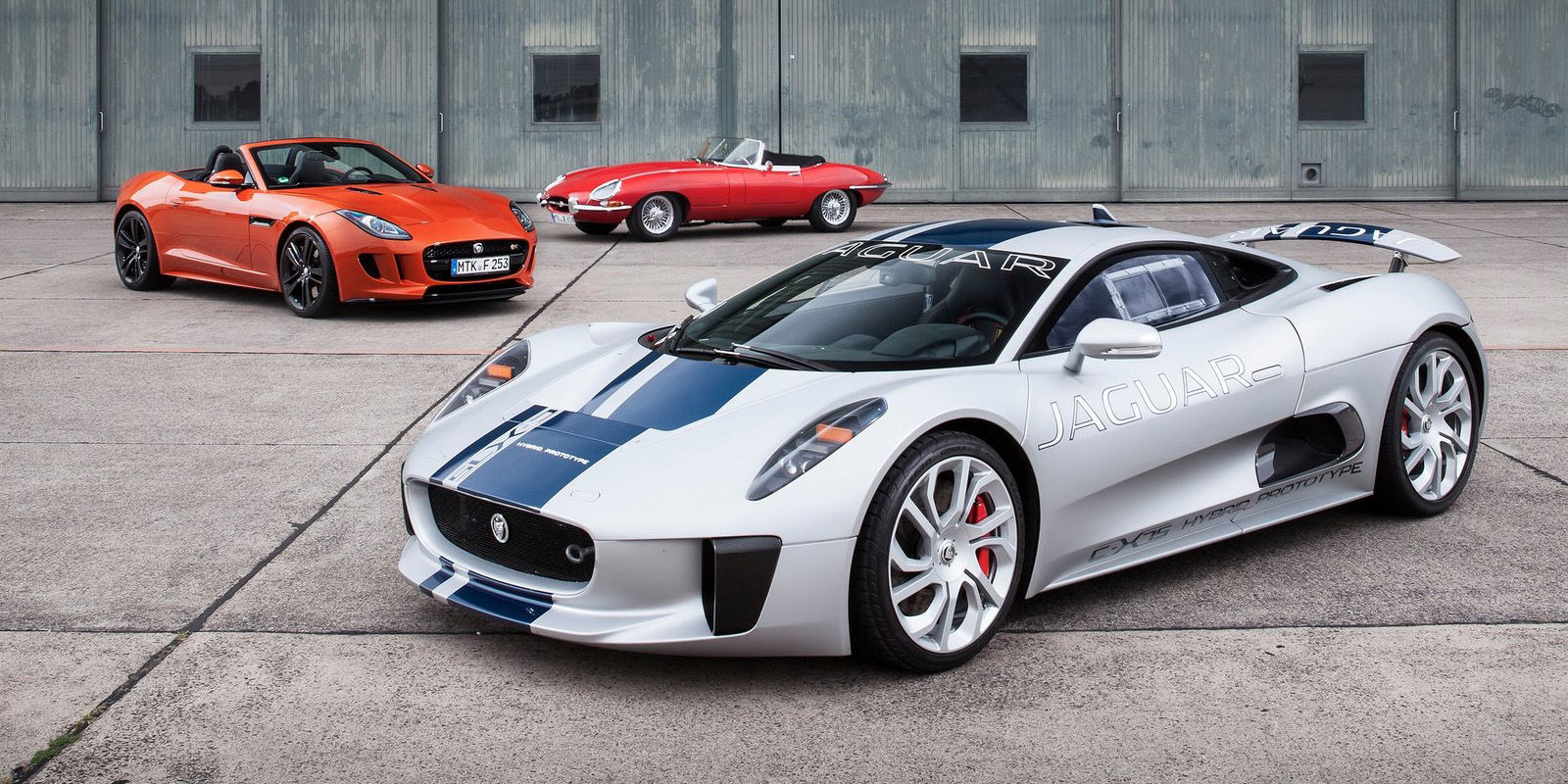 The Twin-Charged Engine in Jaguar's C-X75 Is Great, image size:1600x800
