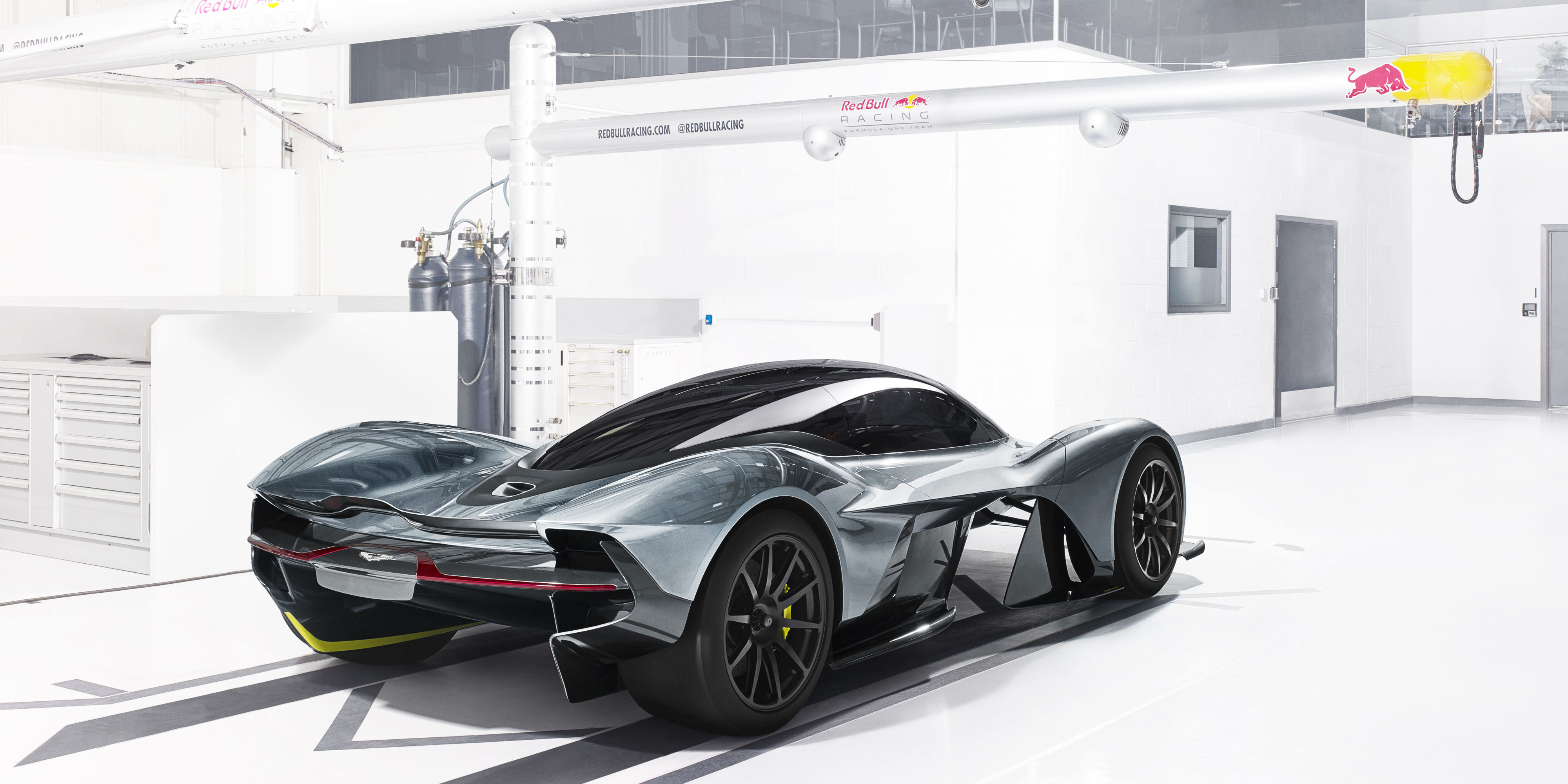landscape-1467653511-aston.jpg