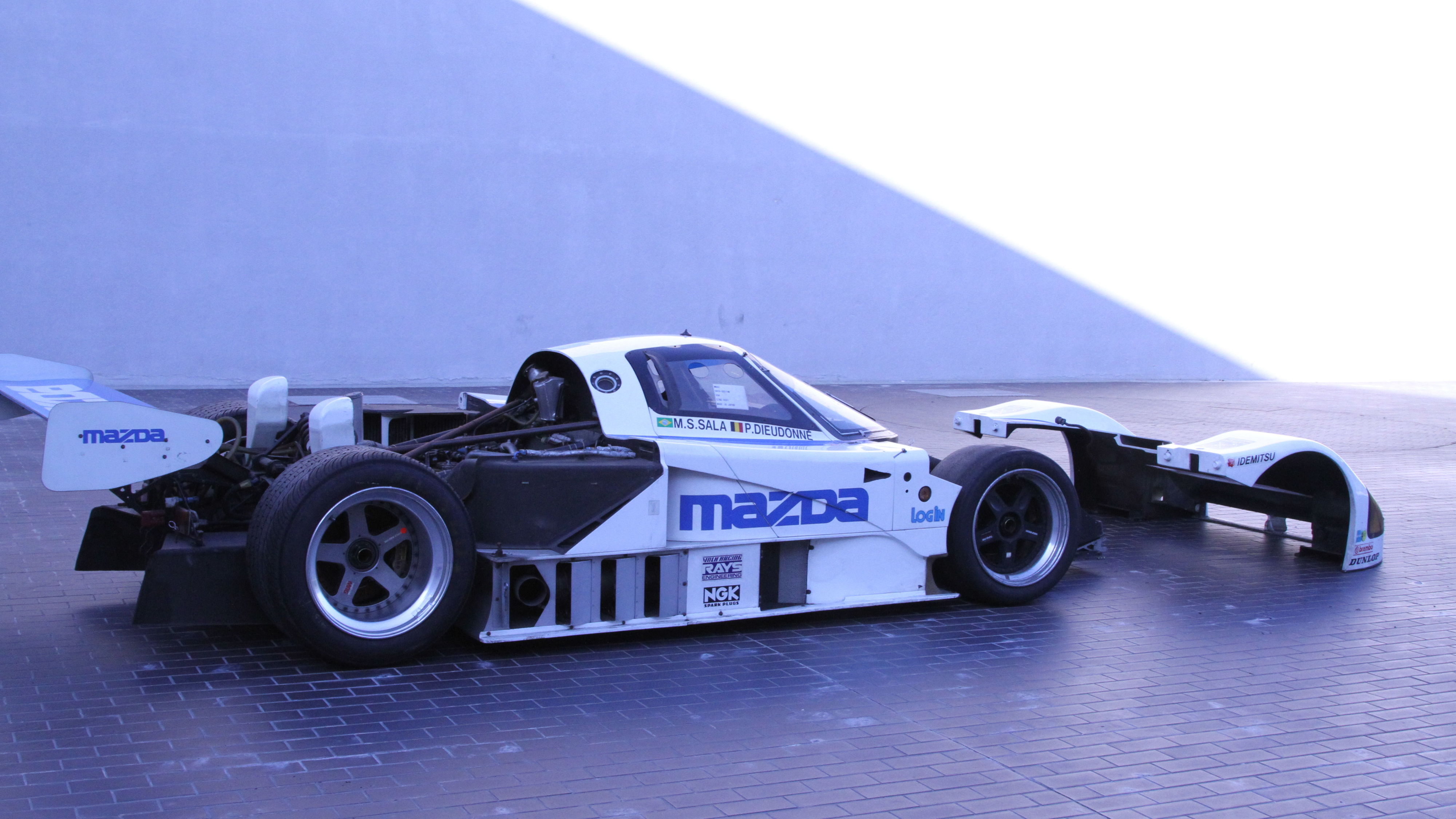 The Mazda 787 - 1990's Mazda Profile