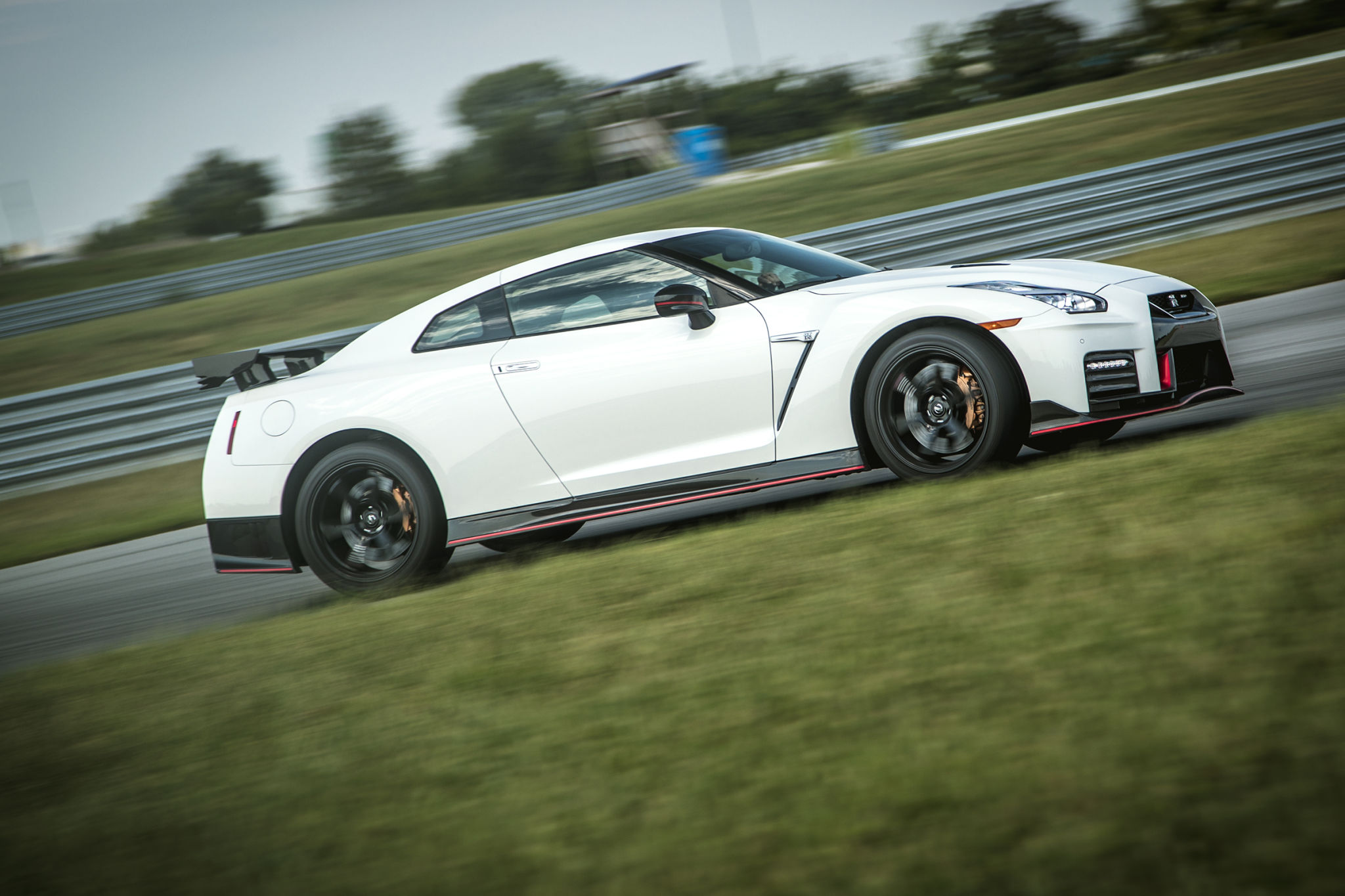 The 2017 Nissan GT-R Nismo Is Suddenly an Analog Sports Car