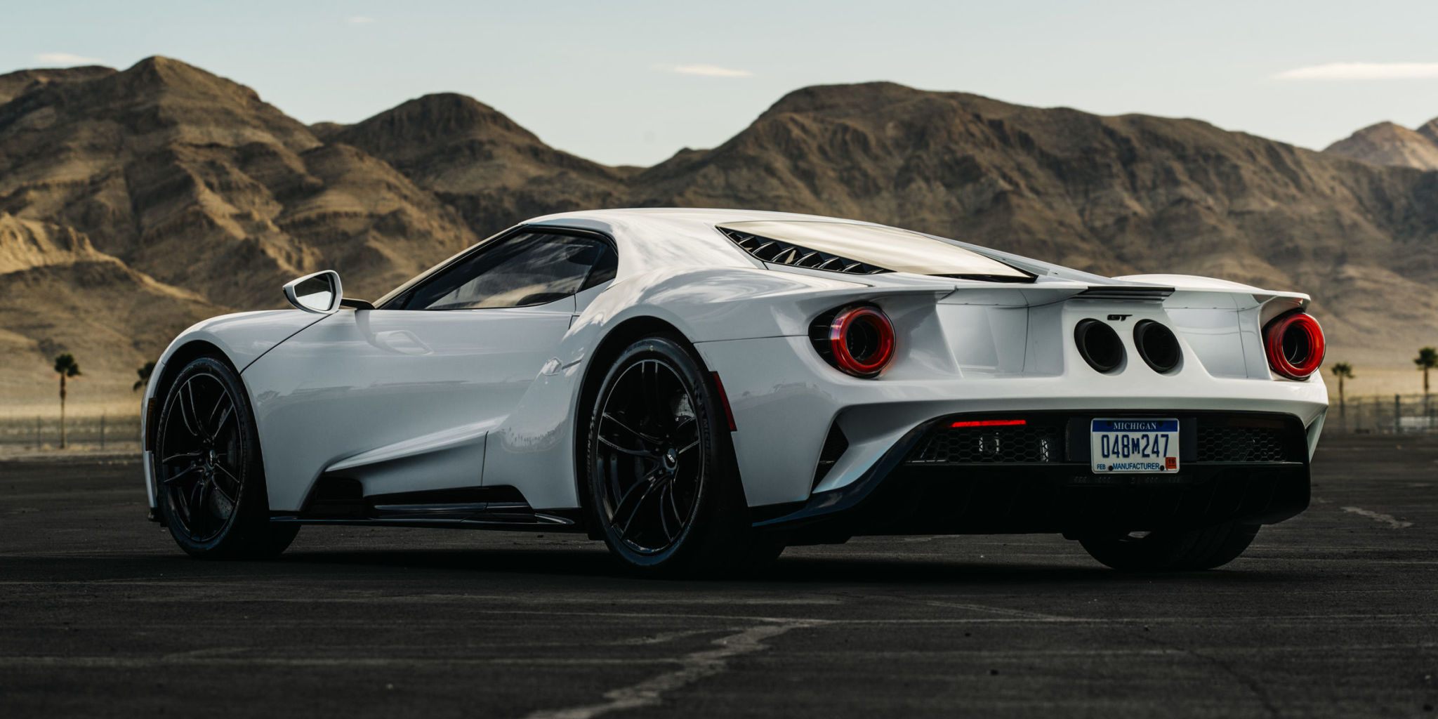 2017 Ford GT Review - Ford Supercar First Drive