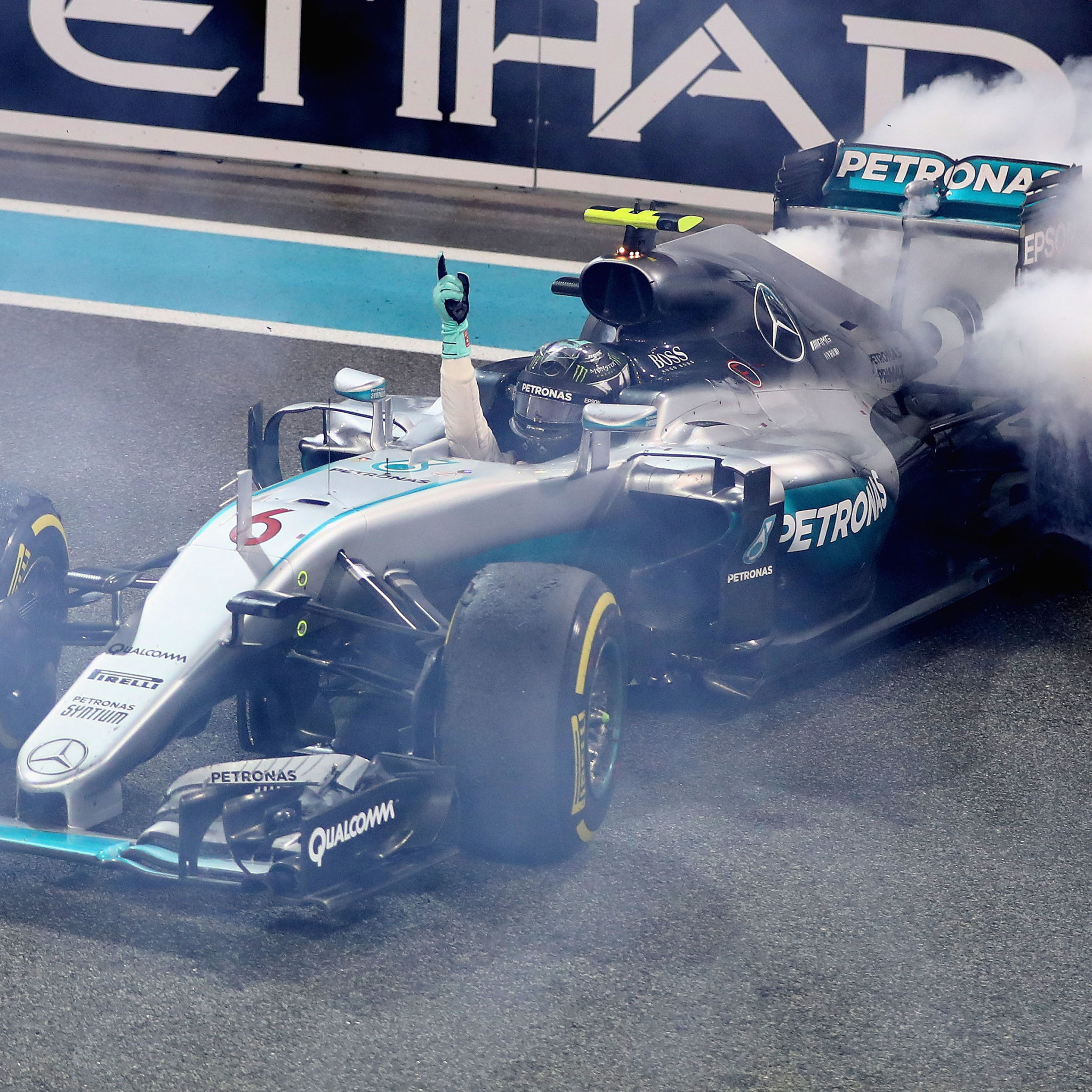スポーツ選手 Nico Rosberg 2016 Mercedes Used Bottle Nico Rosberg 2016 Mercedes Used Bottle