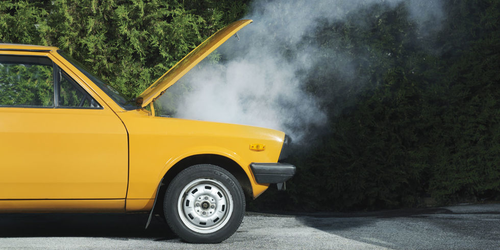 Here’s What Happens When You Run An Engine Without Oil Featured