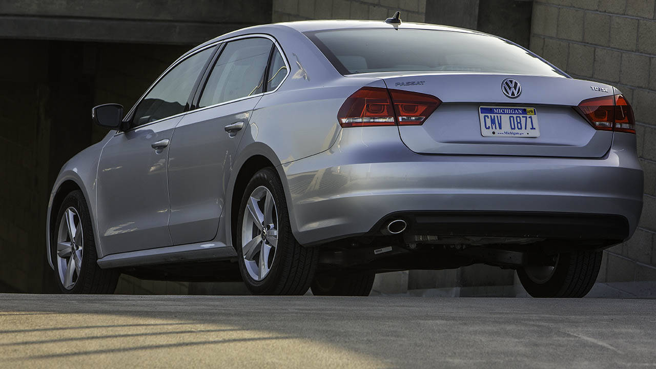 2013 Volkswagen Passat TDI SE Drive - Driving Impressions of Passat Diesel